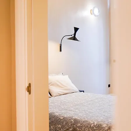 Meh Luxury Centre * Bari