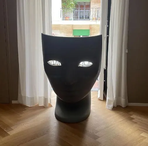 Meh Luxury Centre Bari